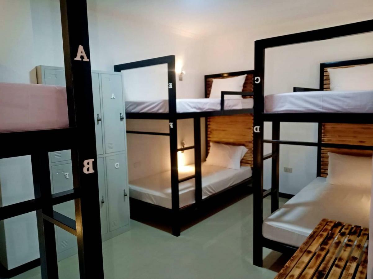 Bakawan Hostel Корон Экстерьер фото